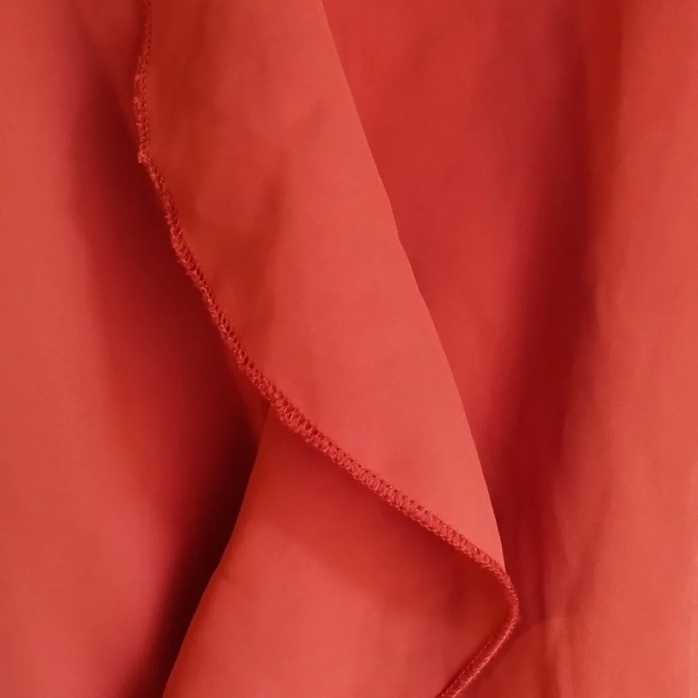 Top - Picture 2 of 3